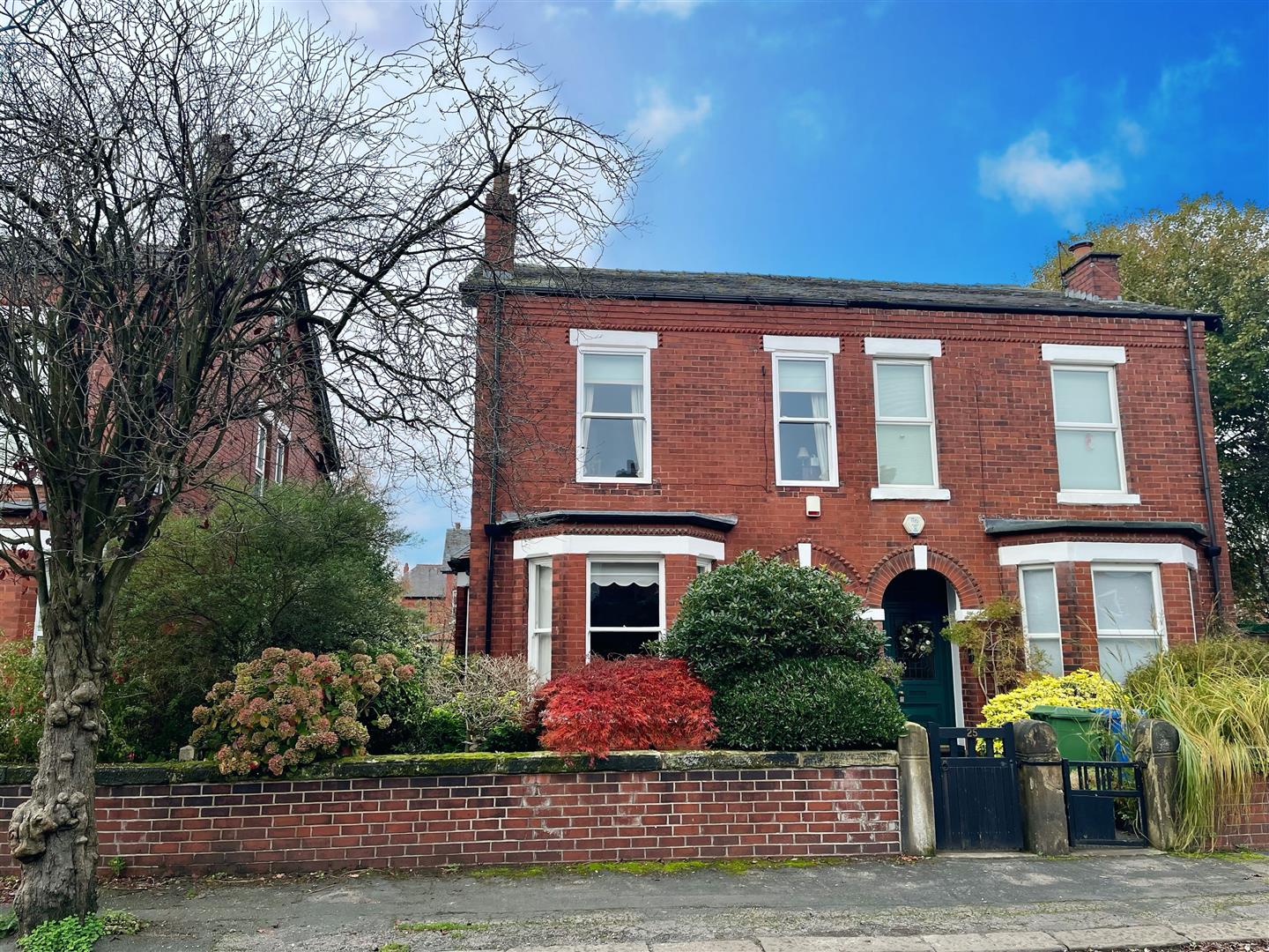 Abington Road, Sale